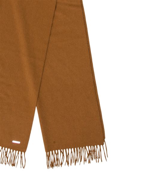 vicuna scarf loro piana.